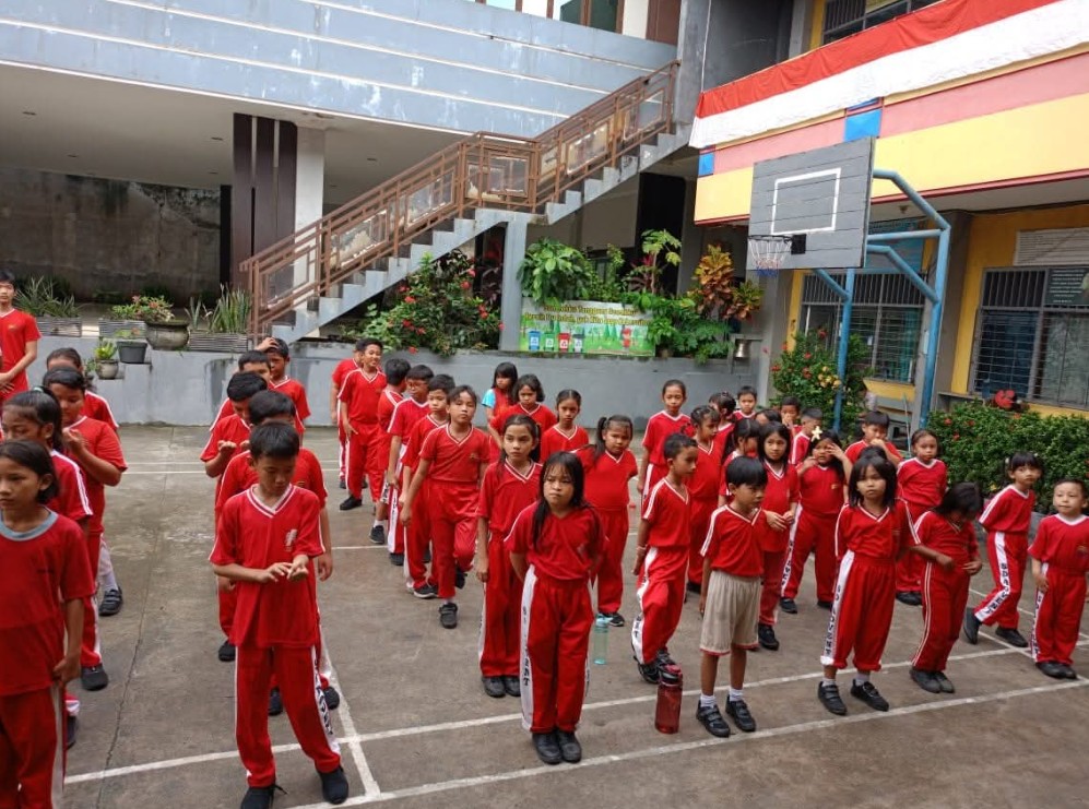 Kegiatan Olahraga Bersama SD/SMP Advent Samarinda